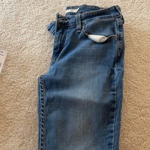 Levi Super Skinny Jeans